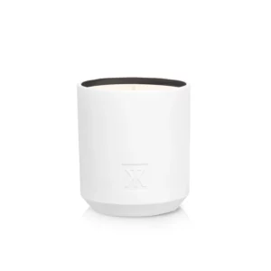 AU 17 Scented Candle